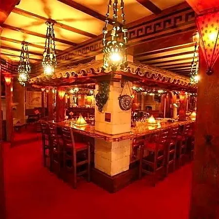 Boutique 3*
